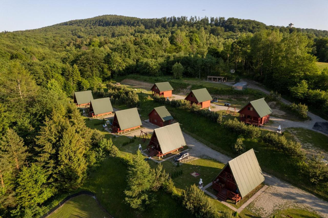 Hotel Uweronci Ustrzyki Dolne Zewnętrze zdjęcie