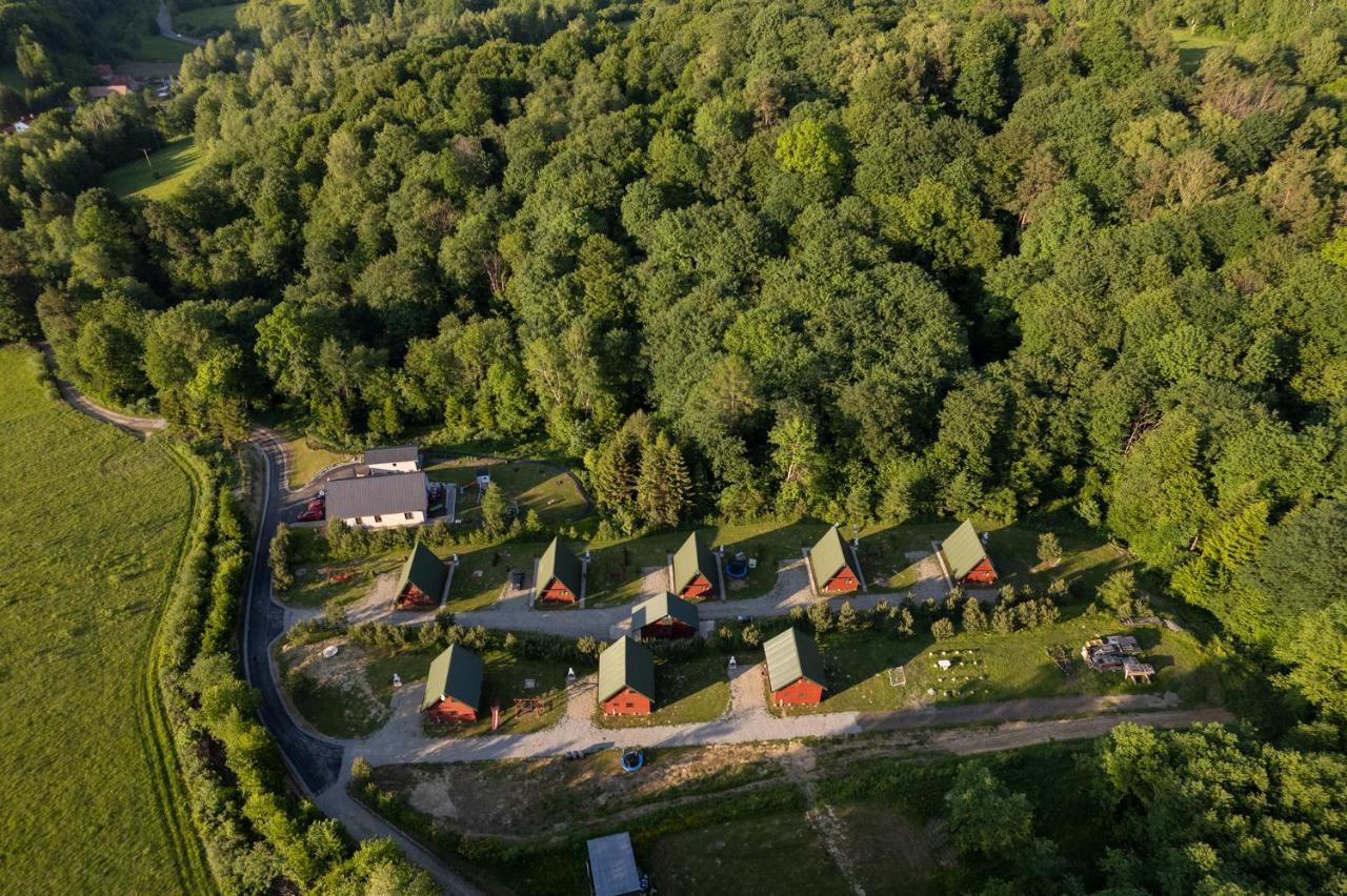 Hotel Uweronci Ustrzyki Dolne Zewnętrze zdjęcie